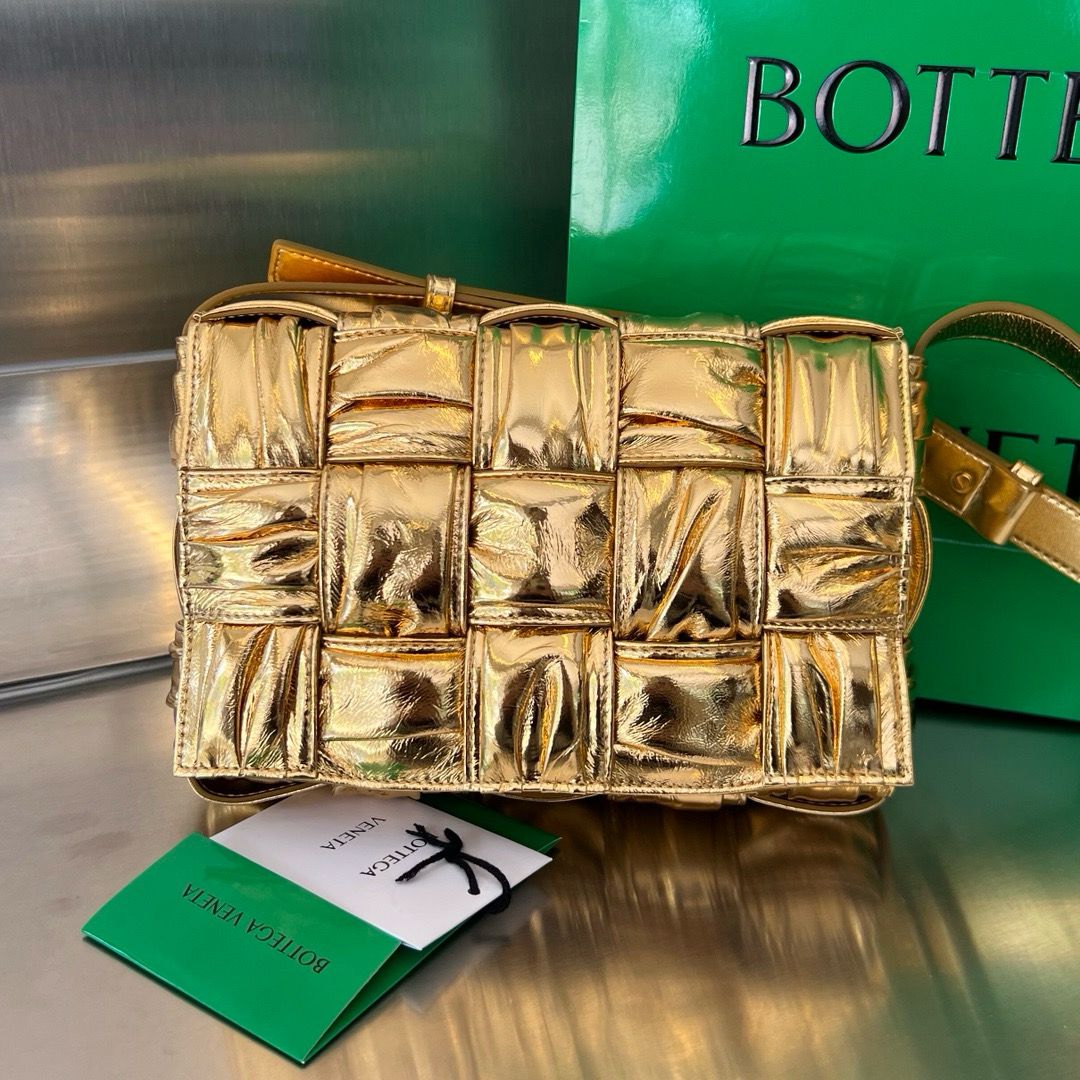 BOTTEGA